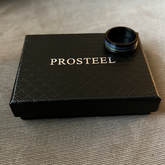 ProSteel Stainless Steel Spinner Ring LGBT Pride - Picture 5 of 9